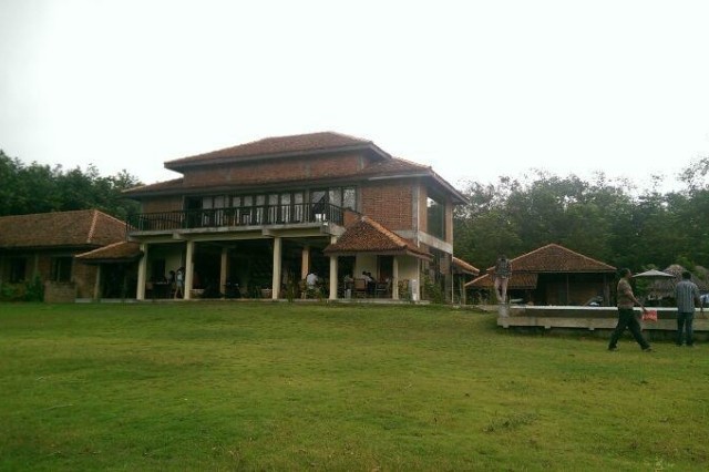 Lavish villa accommodation 
