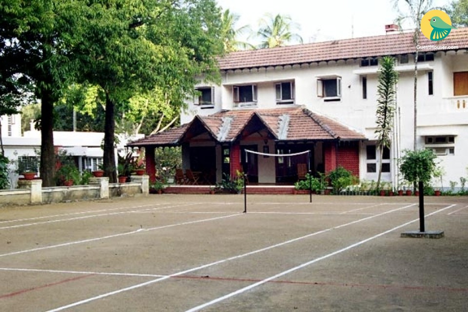 7-BR homestay with plush décor, ideal for group stays
