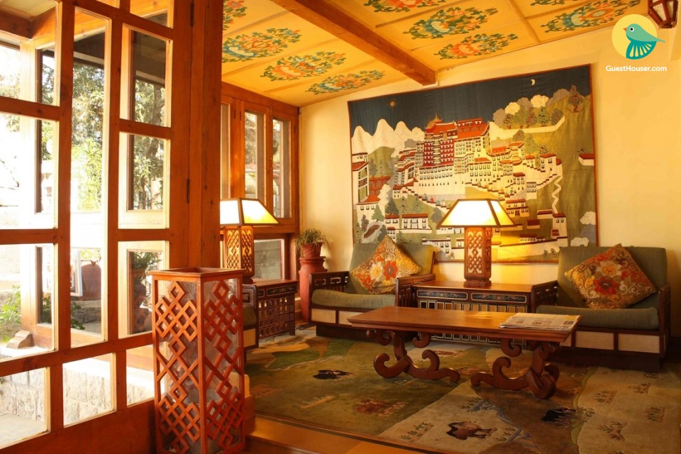 Beautiful Tibetan boutique room